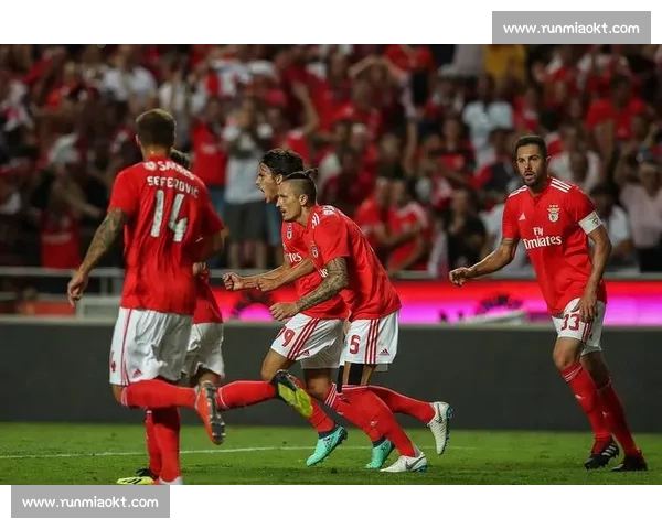 红黑军团主场迎战热那亚争夺意甲关键三分之夜焦点对决巅峰较量