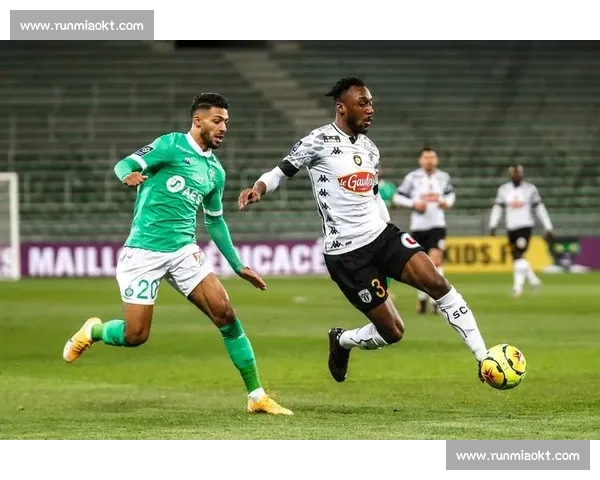 顾辉对决克劳斯视频解析技术风格与胜负关键全解战术博弈与赛场看点