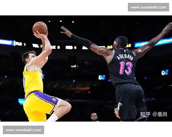 NBA湖人对阵热火赛程前瞻焦点战时间与看点解析